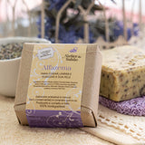 Sabonete Alfazema com esfoliação - Atelier do Sabão.