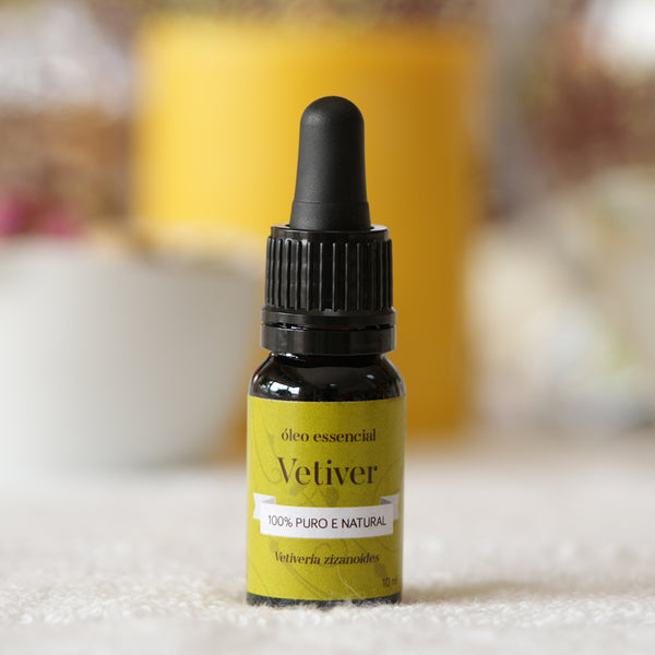 Óleo essencial de VETIVER, Vetiveria zizanioides - Atelier do Sabão