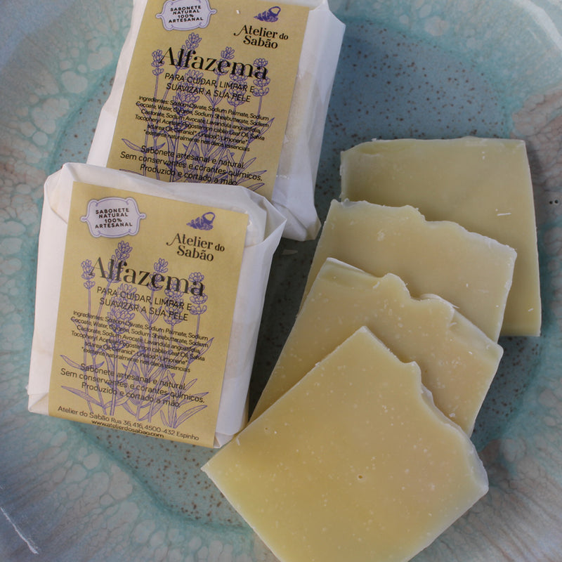 Sabonete Alfazema sem esfoliação - Atelier do Sabão