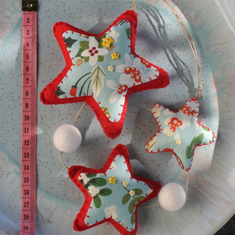 Atrapa Sonhos de Estrelas em feltro de Natal- Feito à mão - Atelier do Sabão
