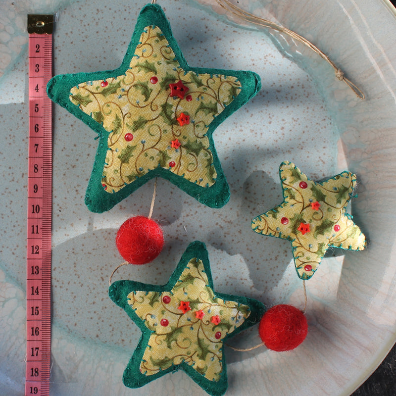 Atrapa Sonhos de Estrelas em feltro de Natal- Feito à mão - Atelier do Sabão