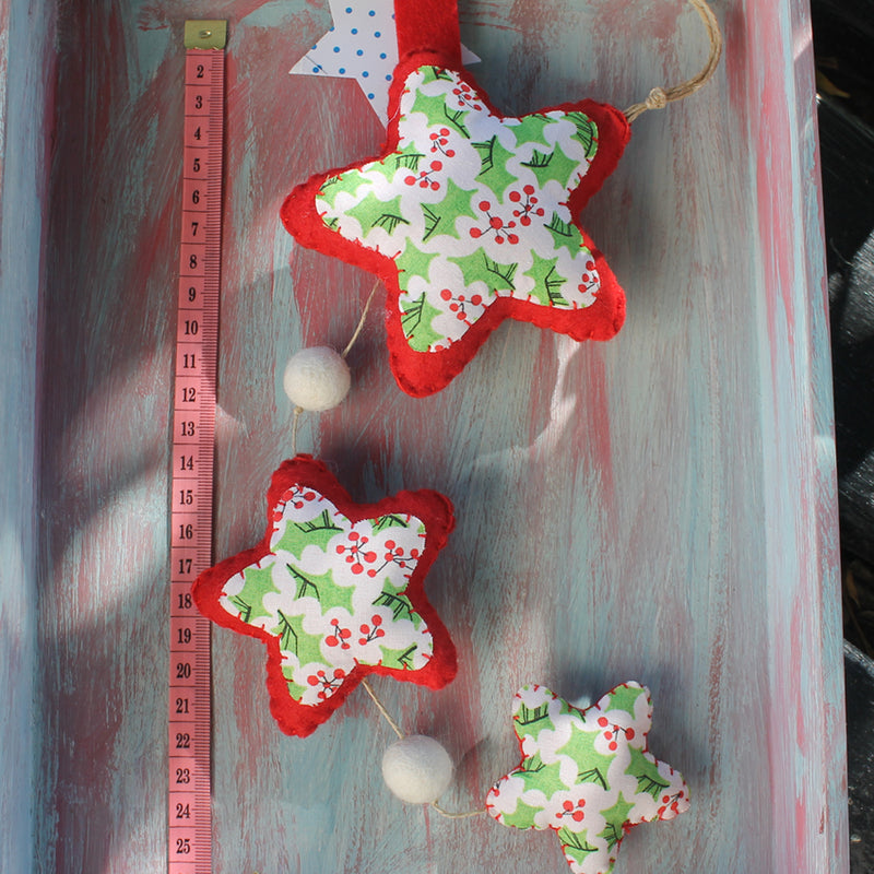 Estrelas em feltro de Natal